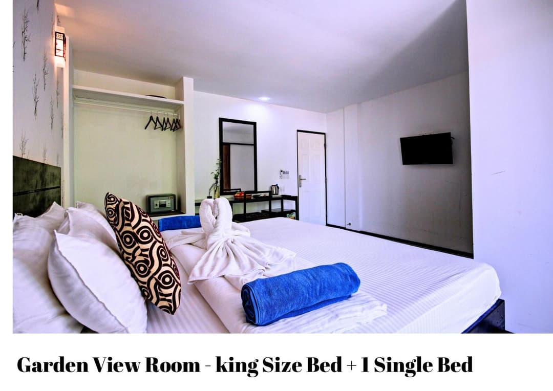 Beach Villa Maldives - hotel by the beach - View 21