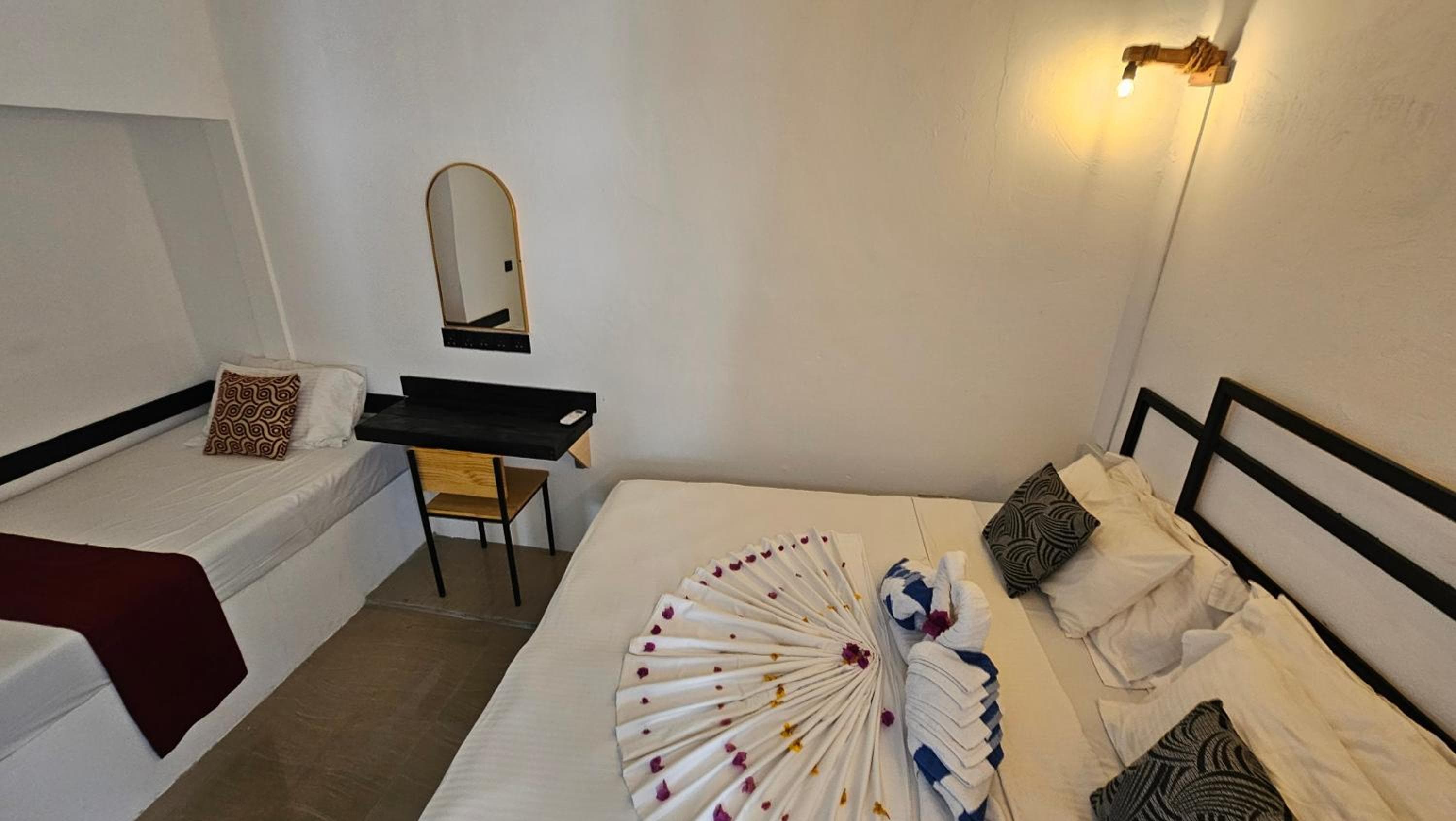 Beach Villa Maldives - hotel by the beach - View 35