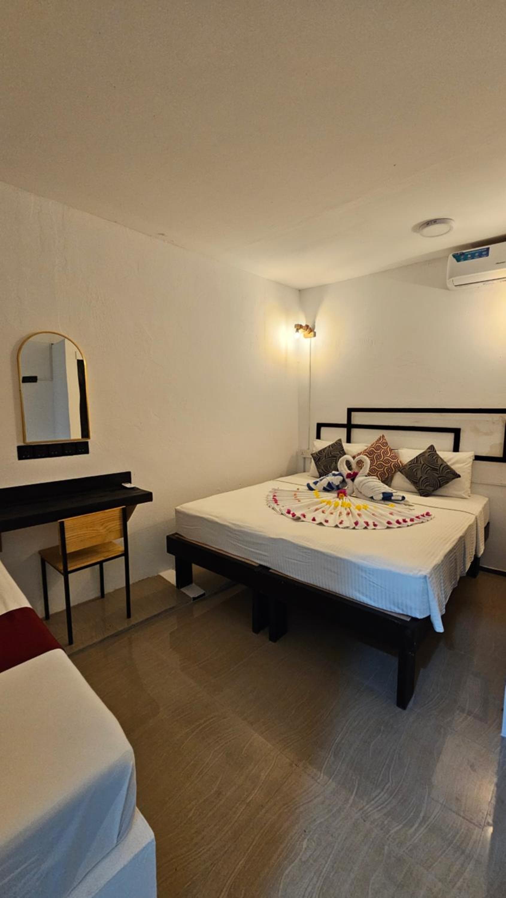 Beach Villa Maldives - hotel by the beach - View 33