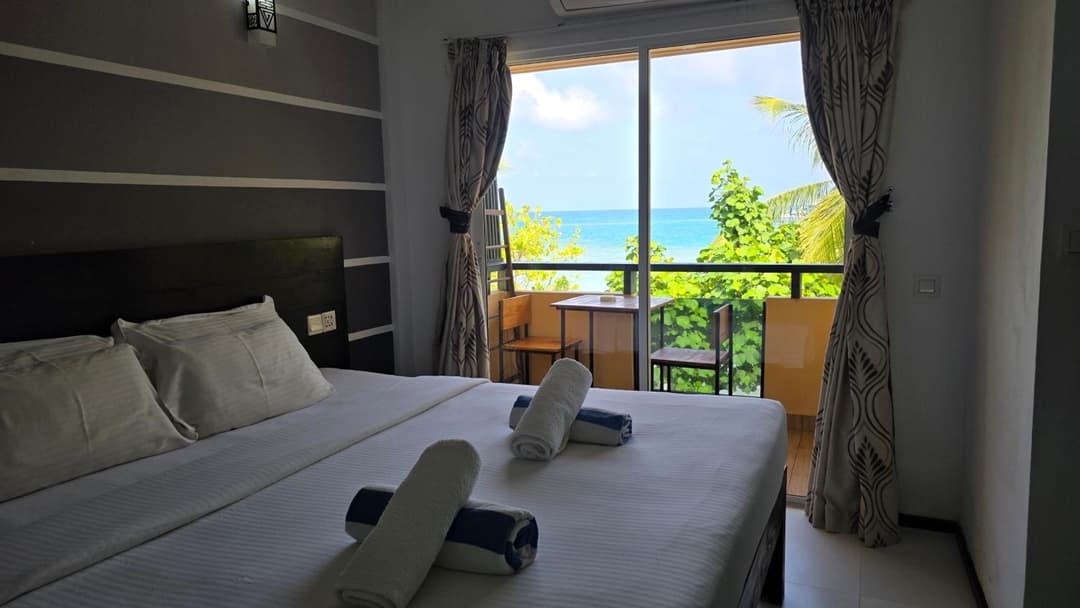 Beach Villa Maldives - hotel by the beach - View 43