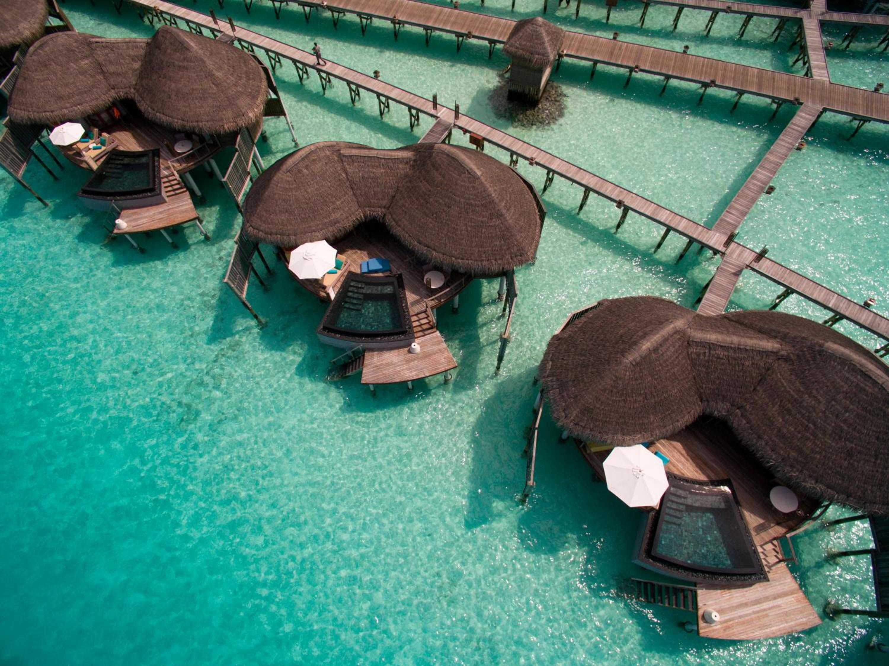 Constance Halaveli - View 11