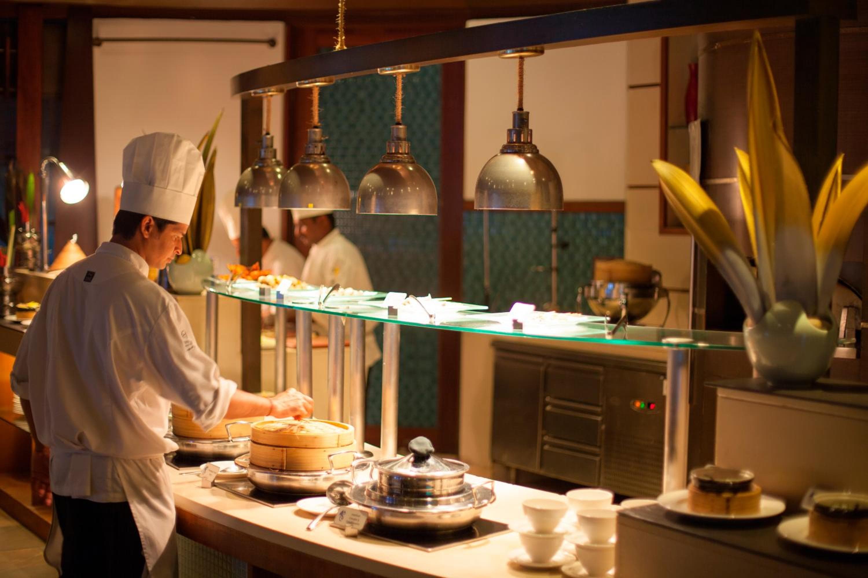 Constance Halaveli - View 100