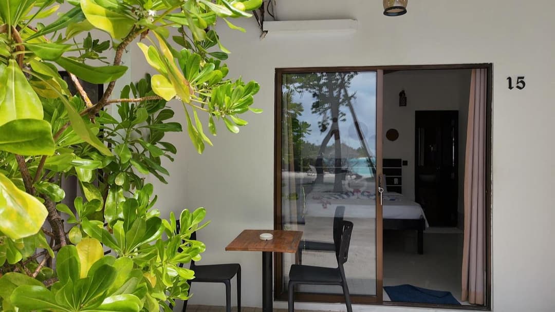 Beach Villa Maldives - hotel by the beach - View 10