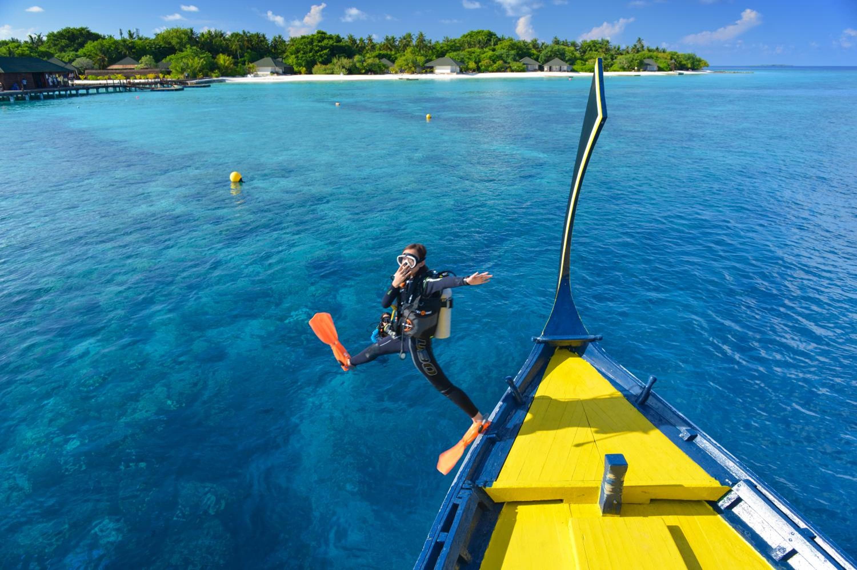 Adaaran Select Meedhupparu - with Dine around Premium All inclusive - 24 hours - View 14