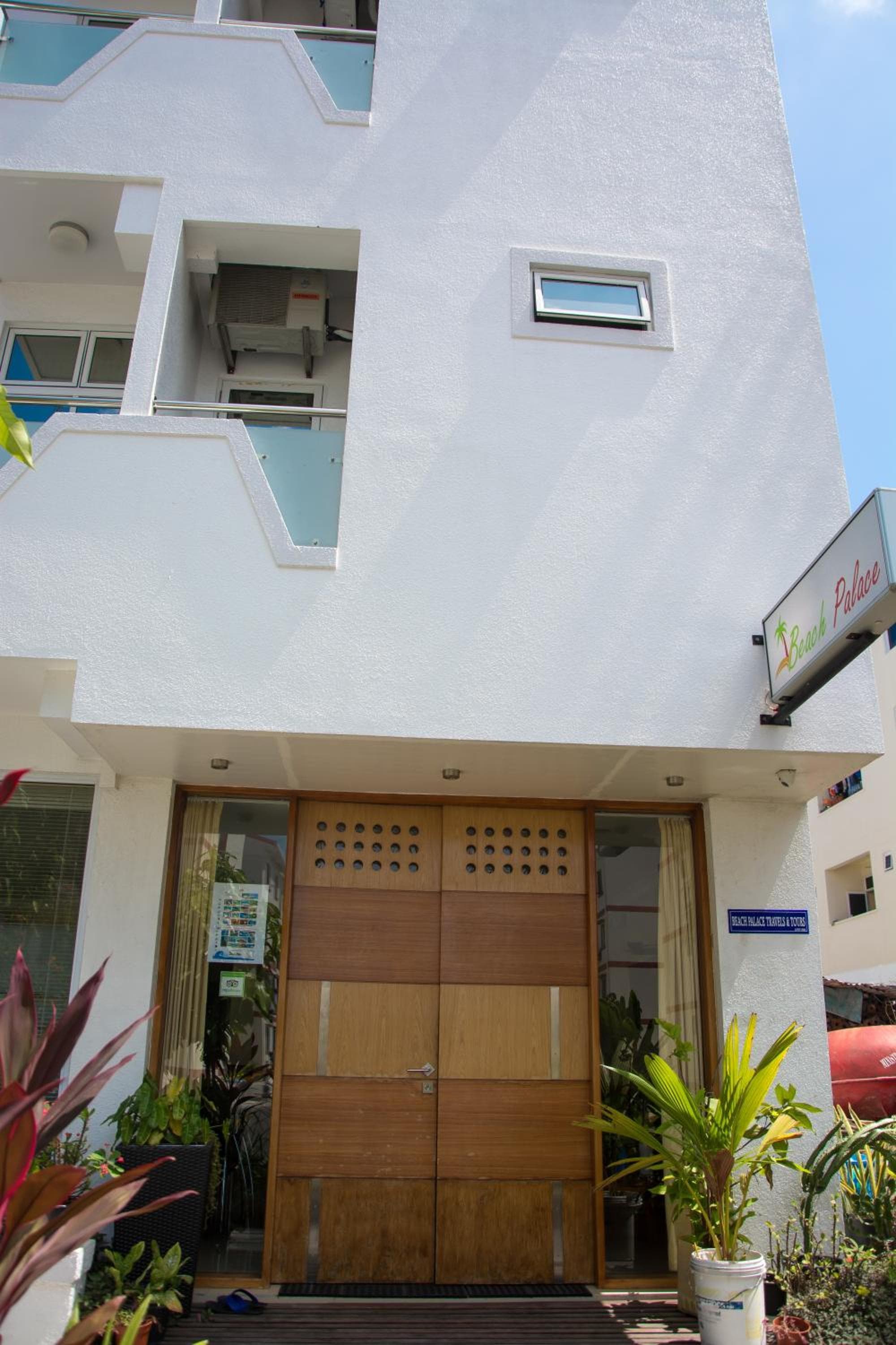 Beach Palace - View 1