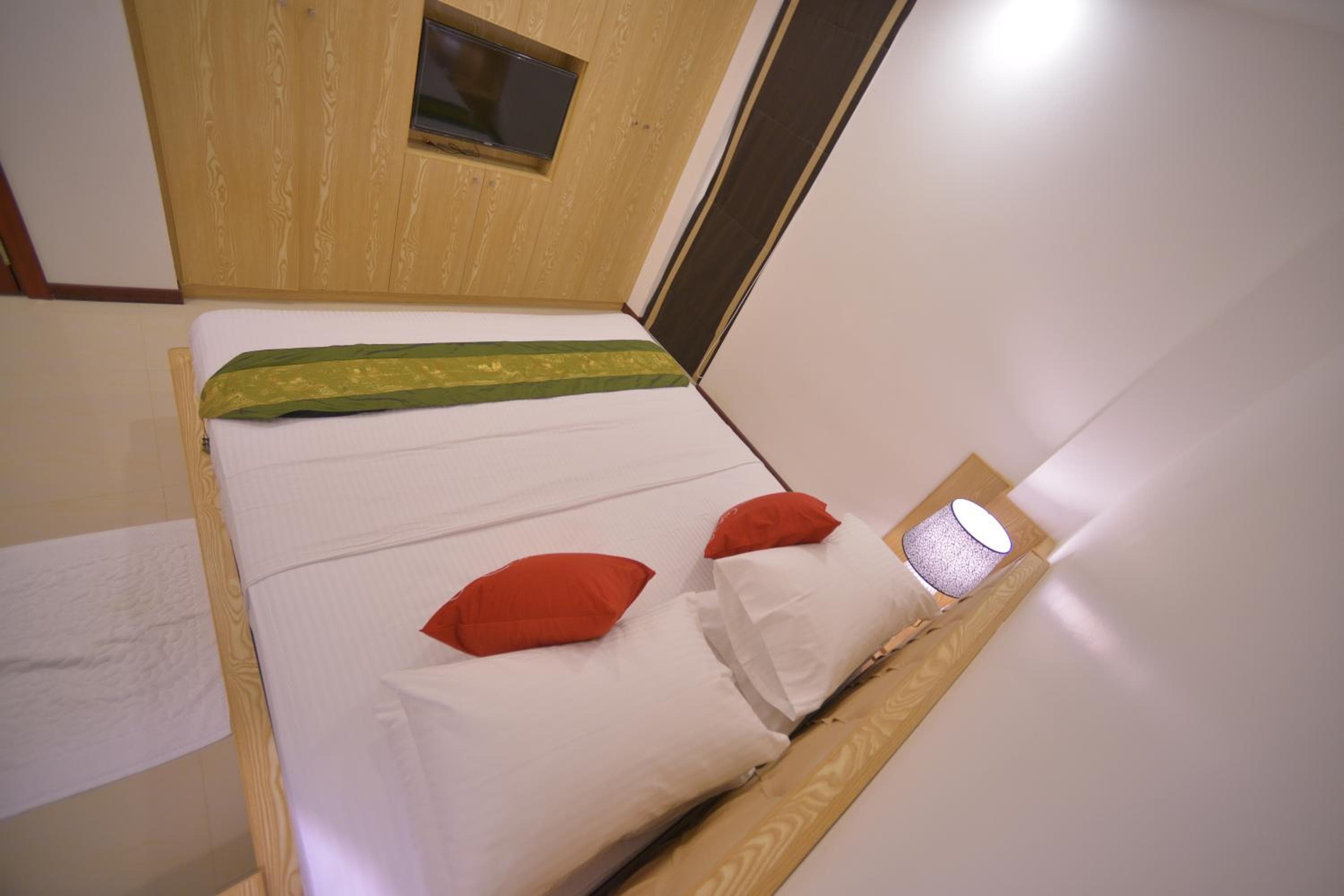 Hathaa Beach Maldives - View 29