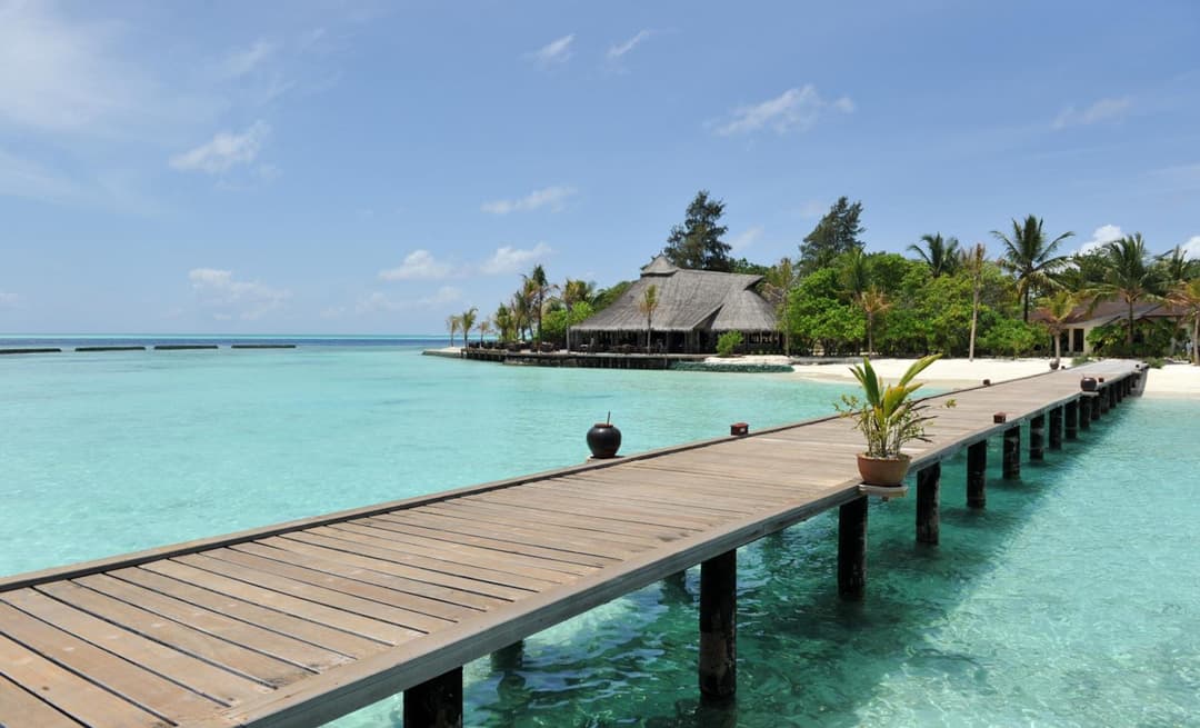 Komandoo Island Resort & Spa - View 17