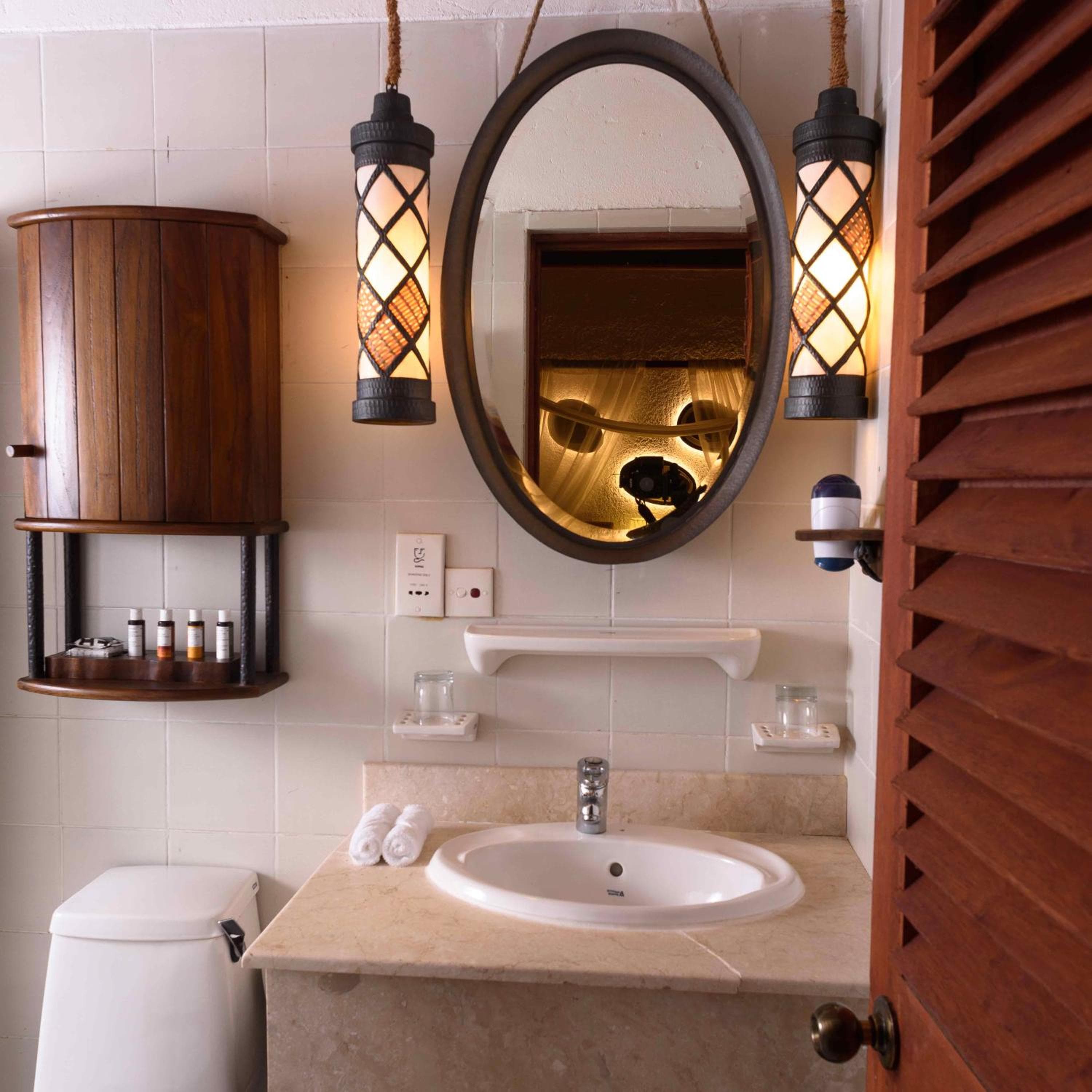 Makunudu Island- An Intimate Hideaway - View 10