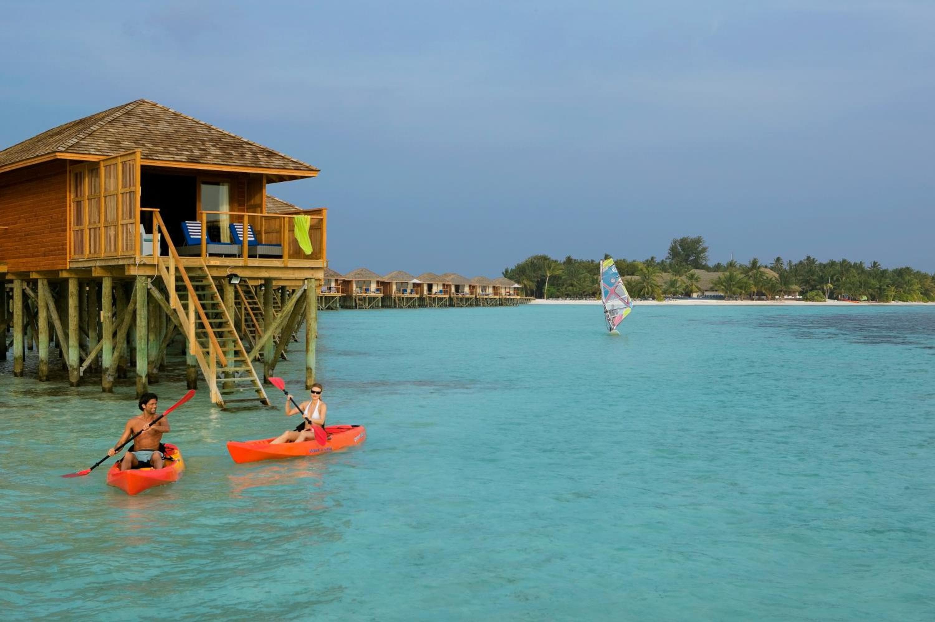 Vilamendhoo Island Resort & Spa - View 32