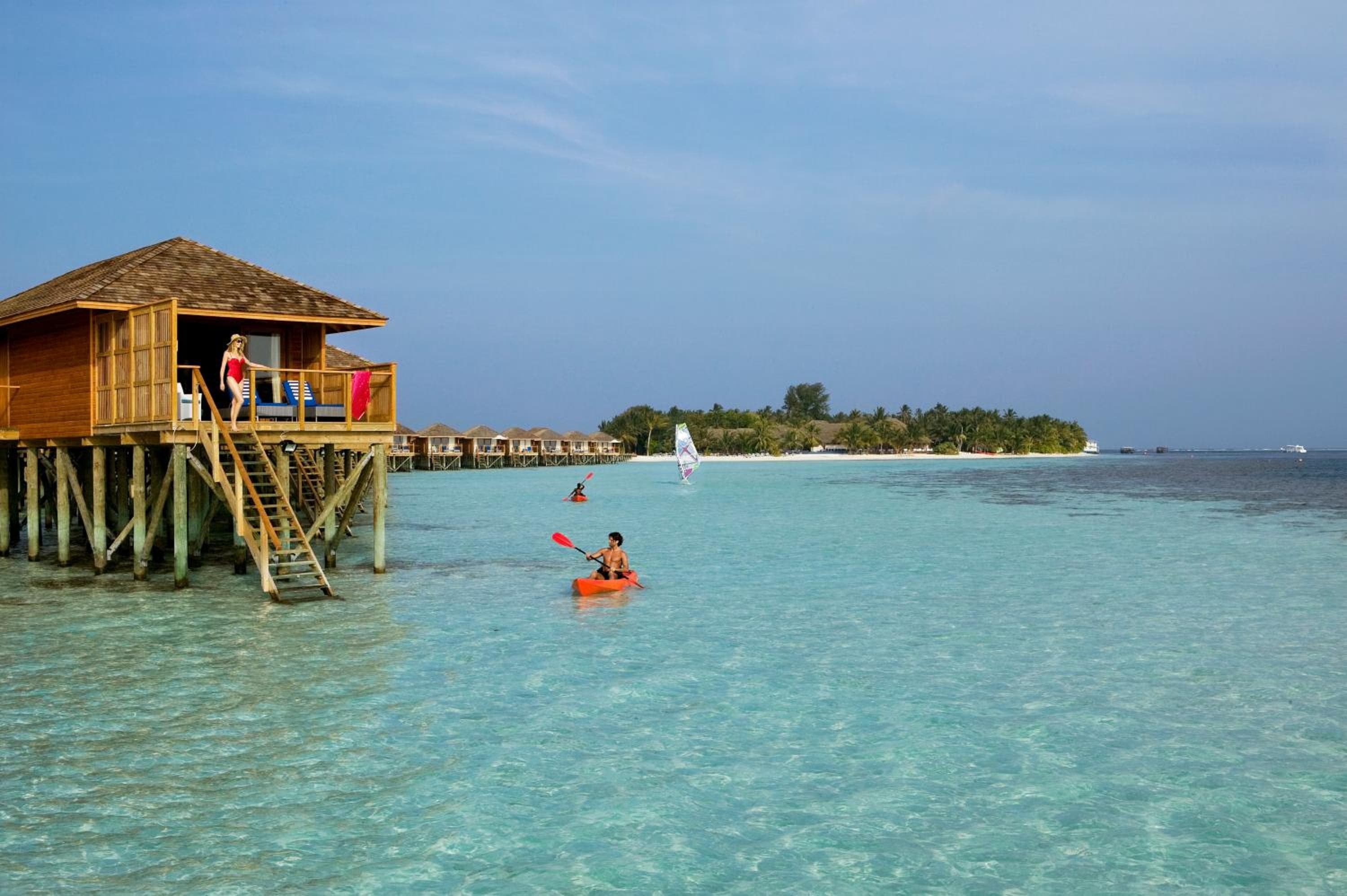 Vilamendhoo Island Resort & Spa - View 34
