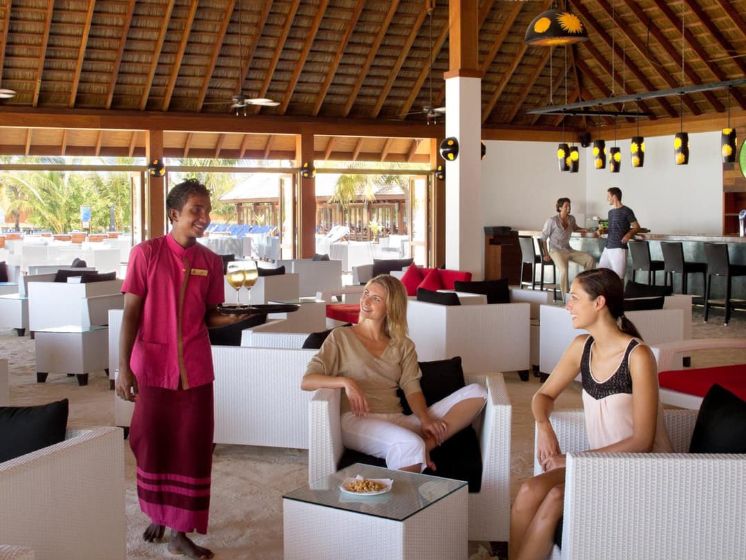 Vilamendhoo Maldives Resort Island - View 11