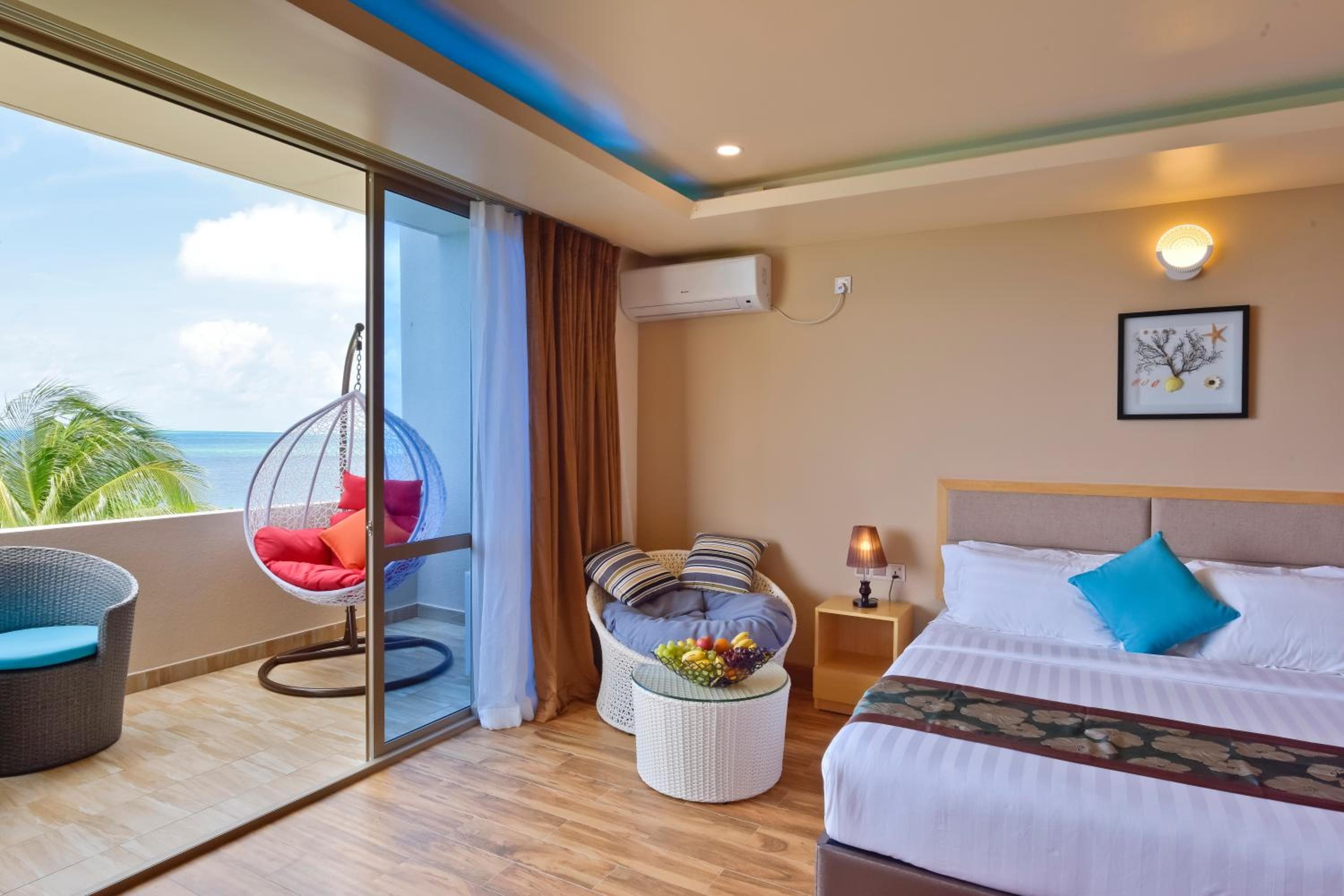 Season Paradise - View 46