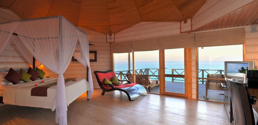Komandoo Island Resort & Spa - View 49