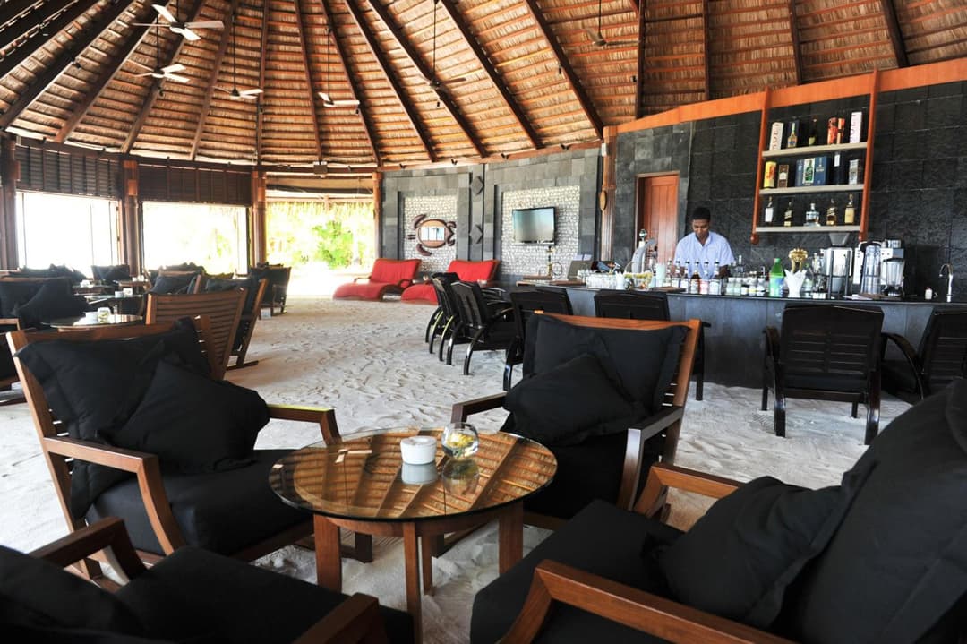 Komandoo Island Resort & Spa - View 22