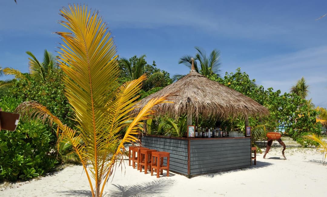 Komandoo Island Resort & Spa - View 12
