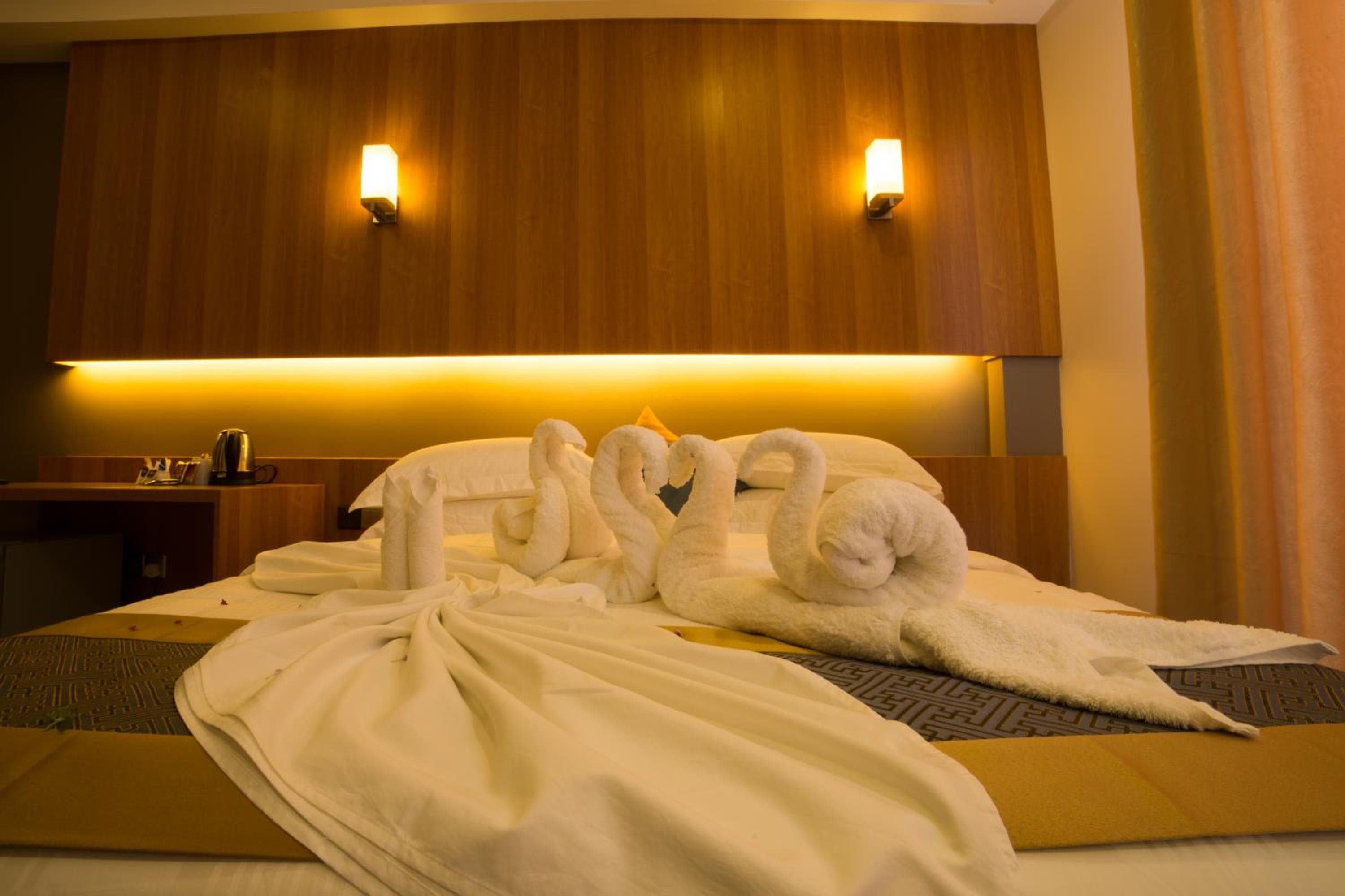 Kuredhi Beach Inn - View 24