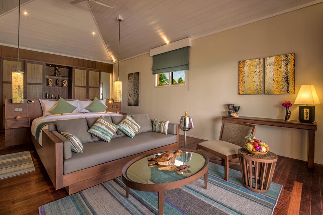 Hurawalhi Island Resort - View 11