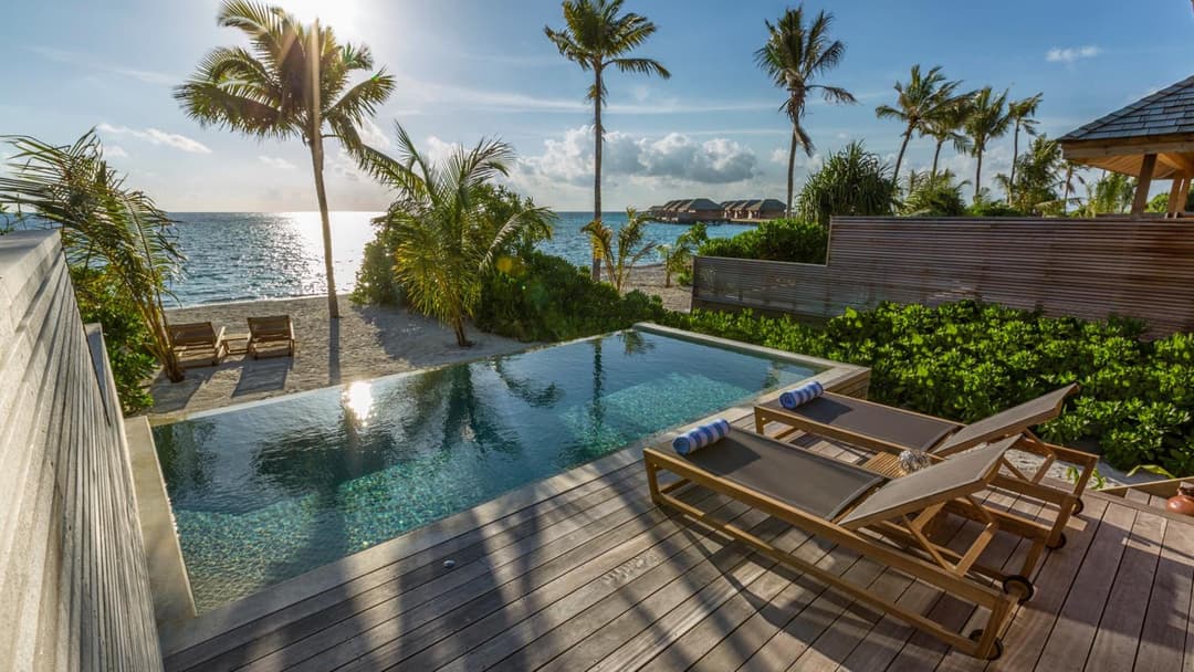 Hurawalhi Island Resort - View 3