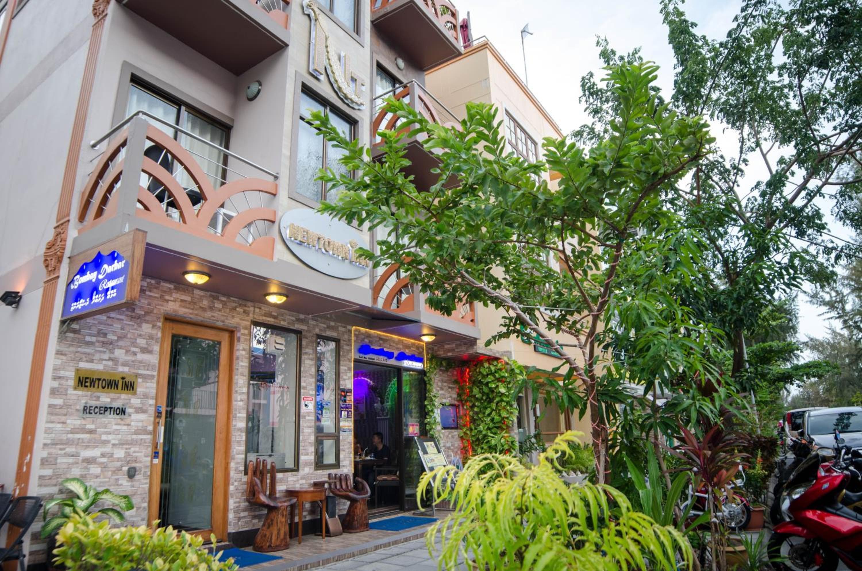 Newtown Inn - View 47