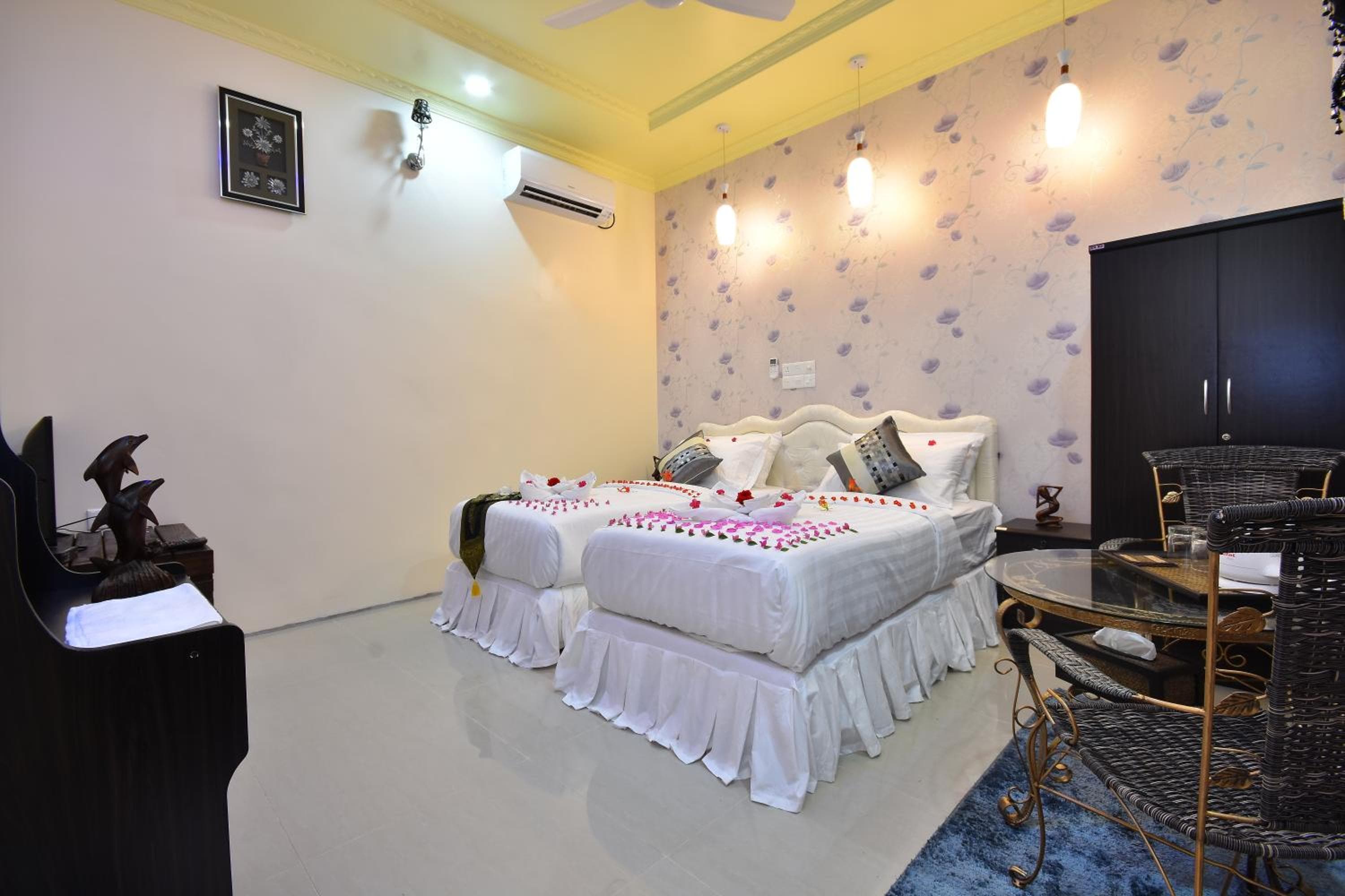 Holiday Haven Ukulhas - View 55