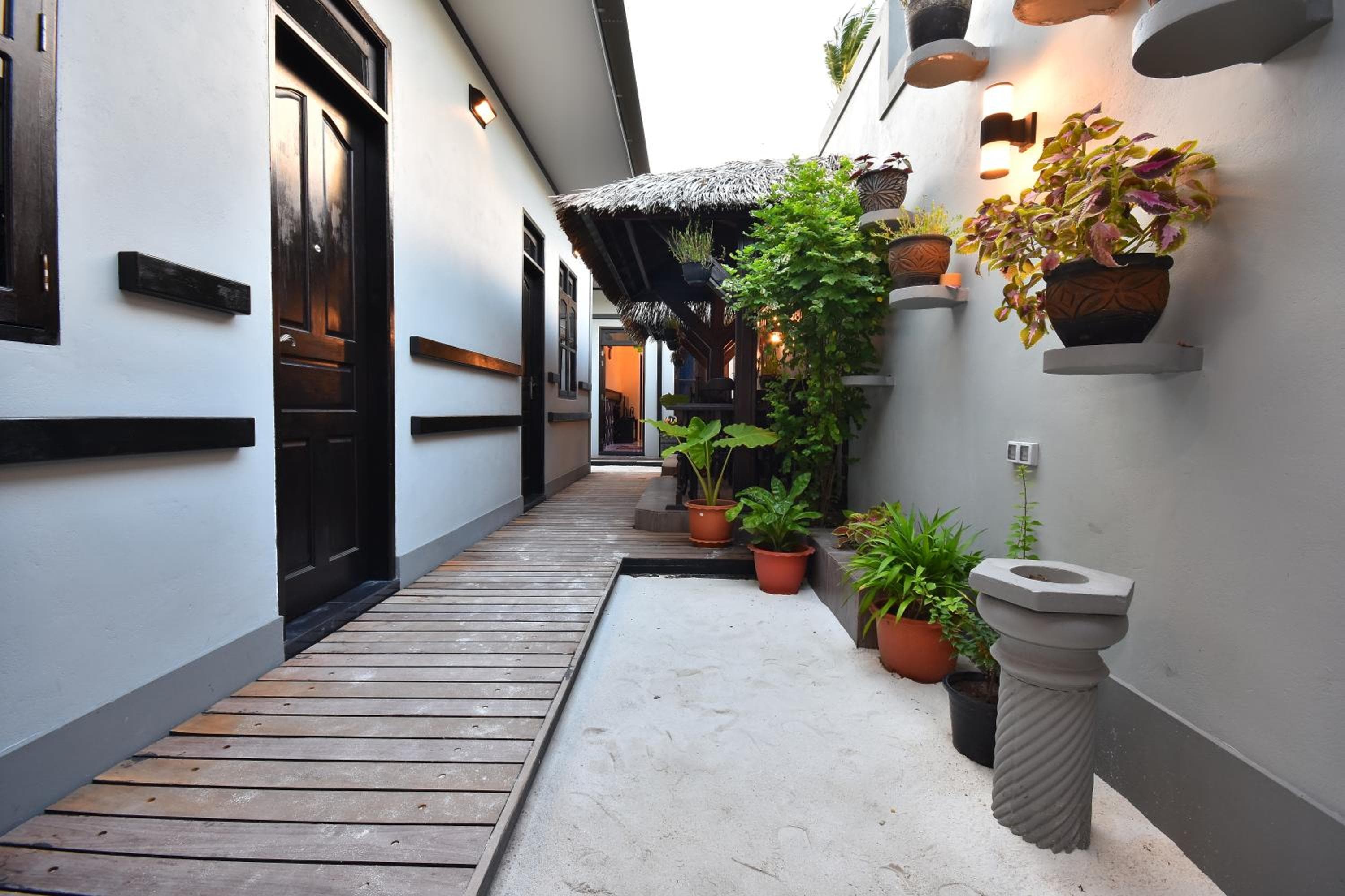 Holiday Haven Ukulhas - View 3