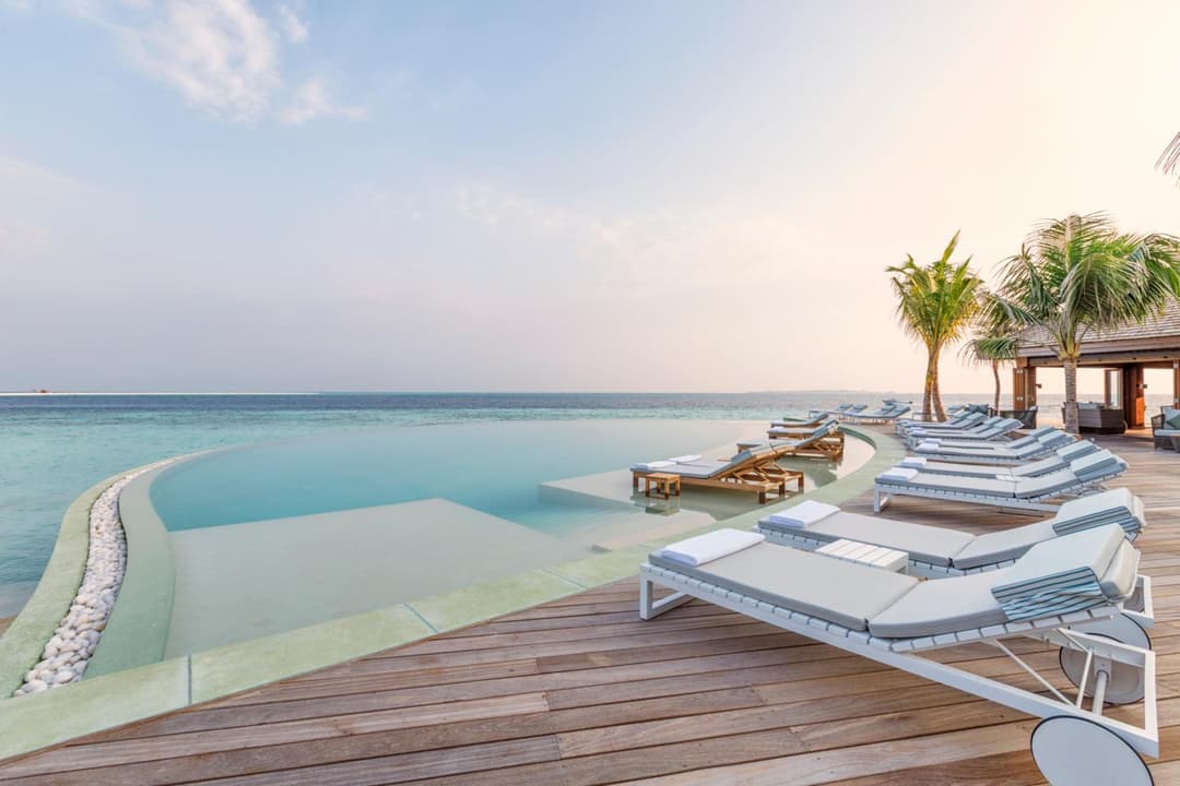 Hurawalhi Island Resort - View 16