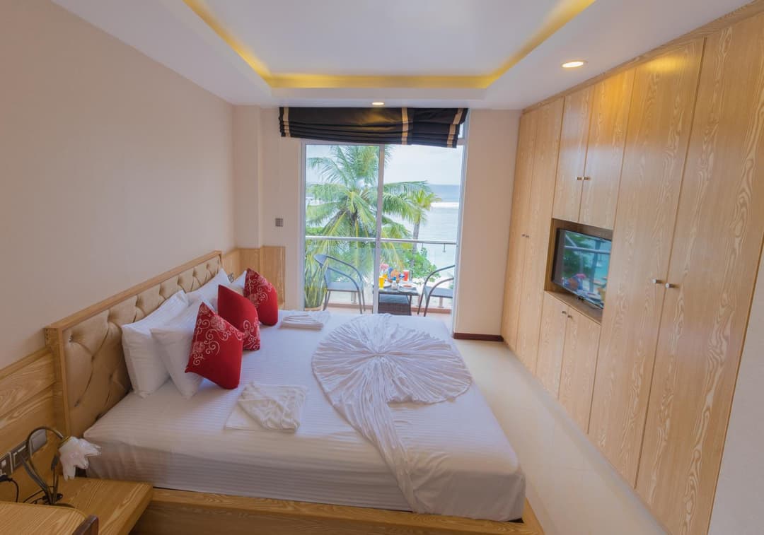 Hathaa Beach Maldives - View 36