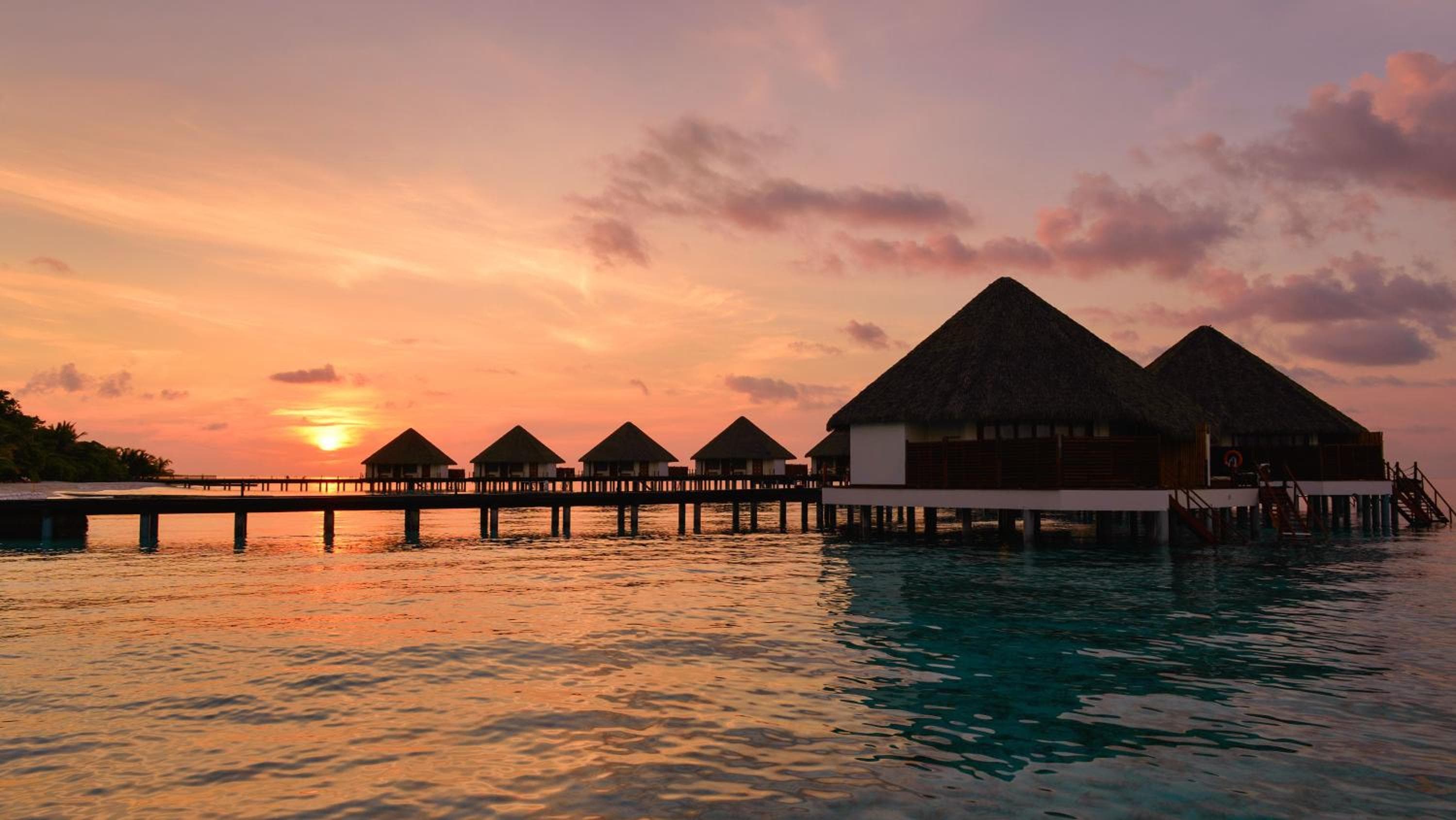 Adaaran Prestige Water Villas - with Dine around Premium All inclusive - 24 hours - View 40