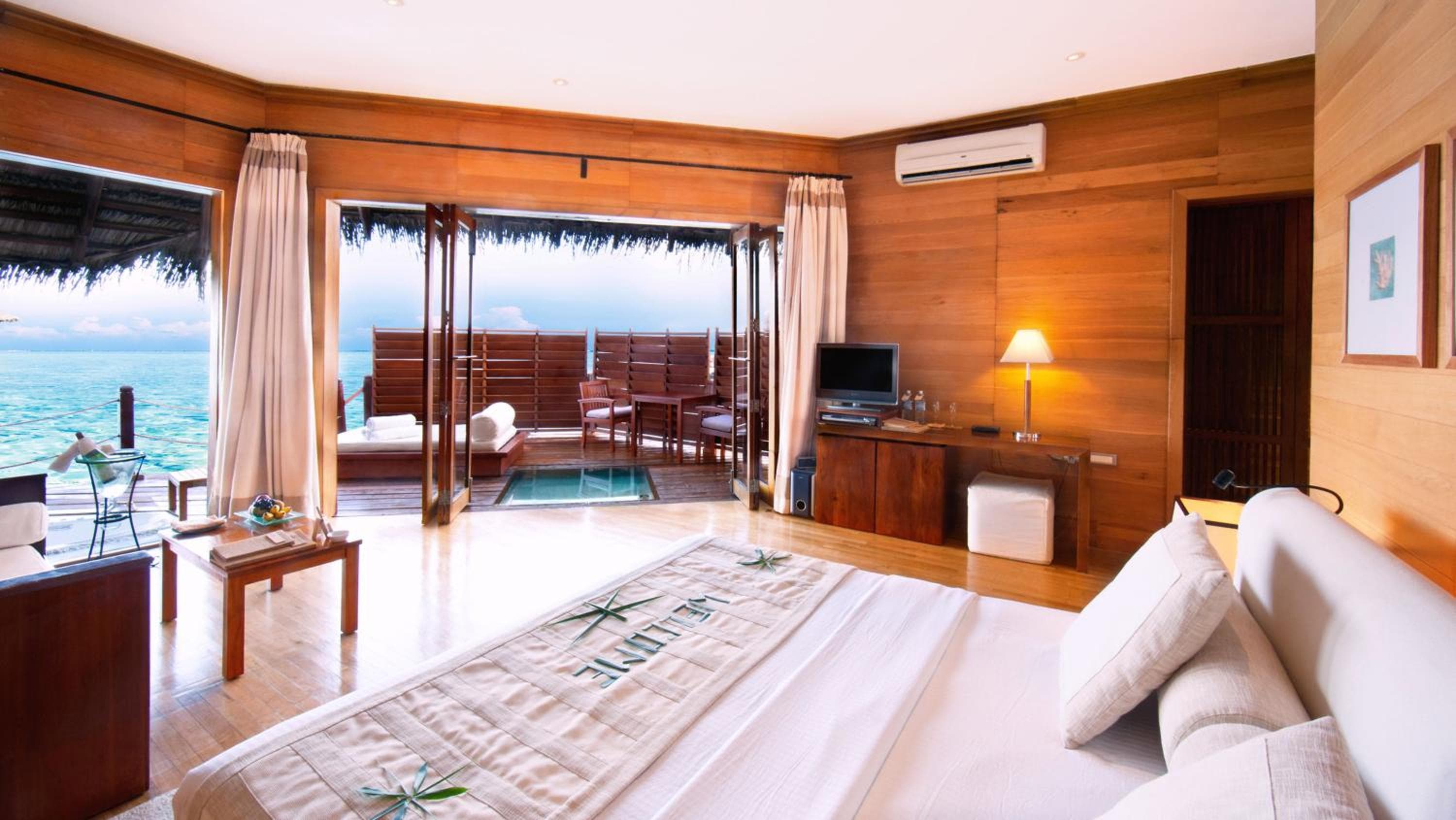 Adaaran Prestige Water Villas - with Dine around Premium All inclusive - 24 hours - View 4