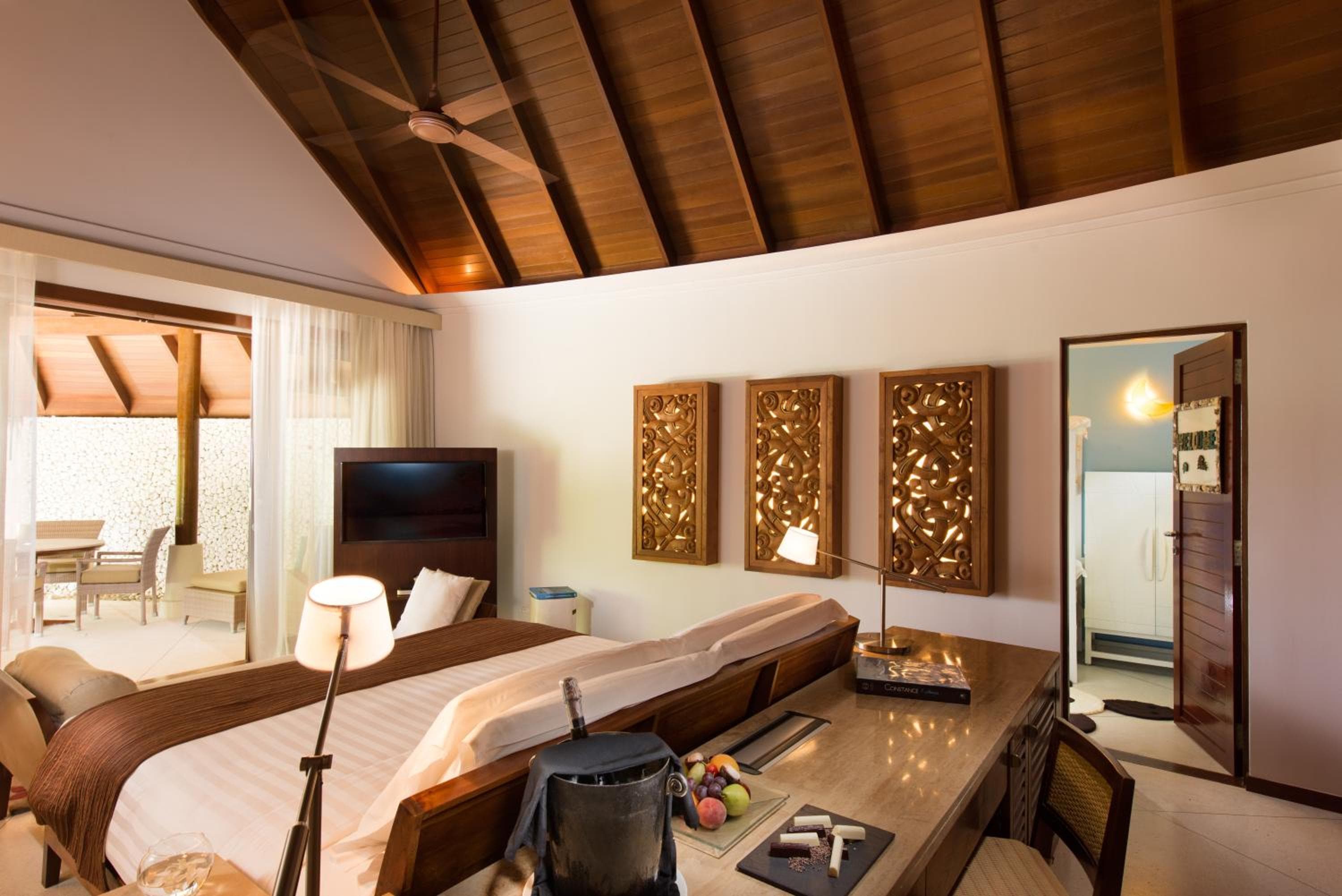 Constance Halaveli - View 53