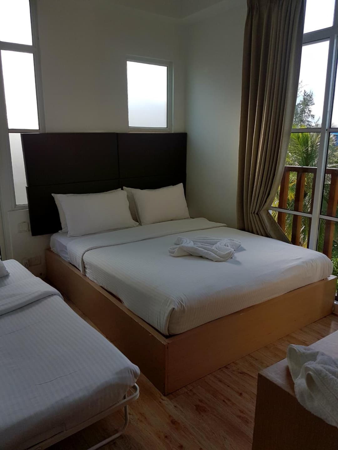 Express Inn at Hulhumale - View 9