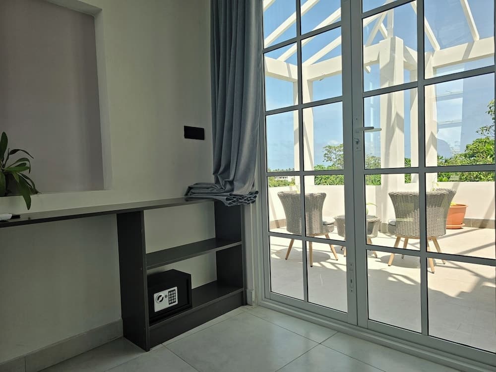 Shams Thoddoo - View 8