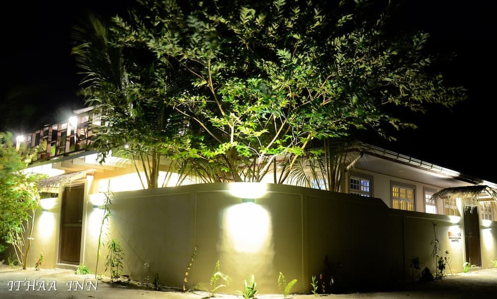 Ithaa Inn Kamadhoo - View 1