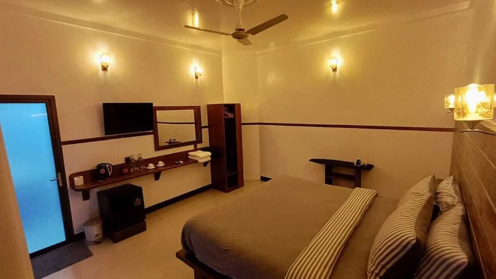 Luk inn at huraa - View 16