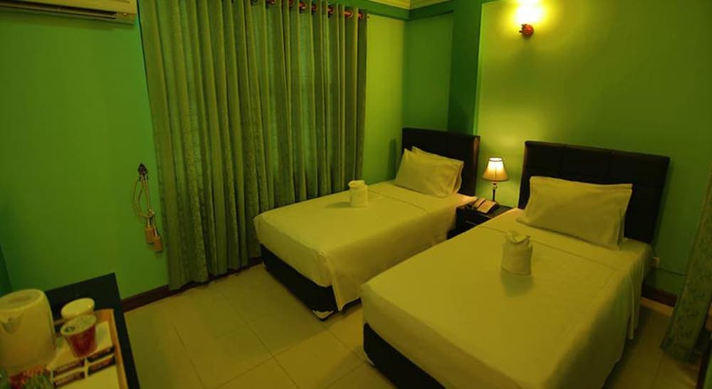 Grace Beach Inn - View 5