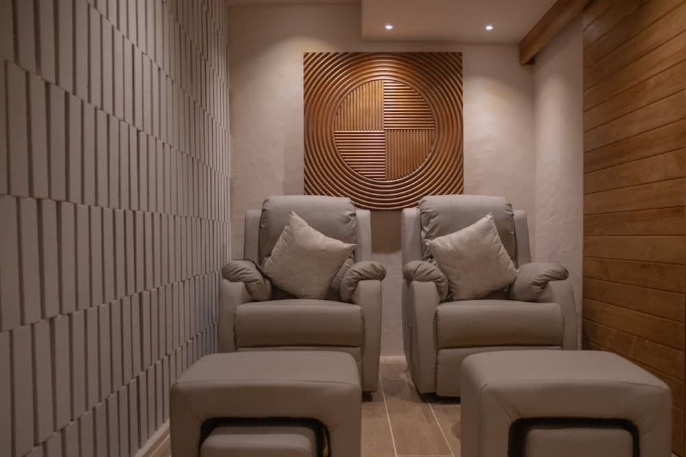 Stone Hotel Dhiffushi - View 173