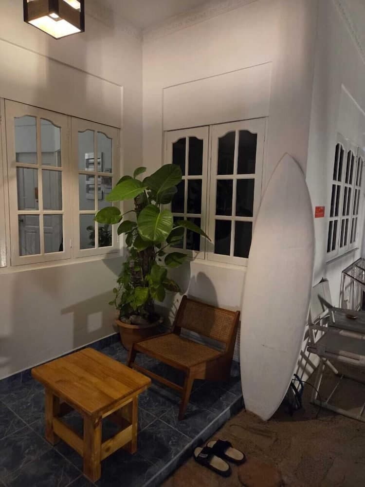 Bahaaru Villa Surf and Stay - View 5