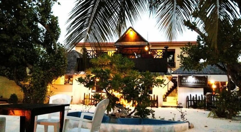 Island Cottage - View 20