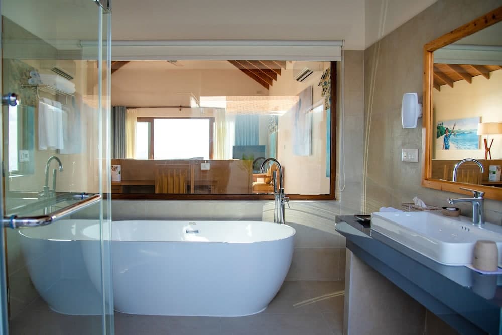 Reethi Faru Resort - View 45