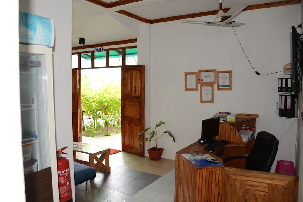 Ithaa Beach Maldives - View 2