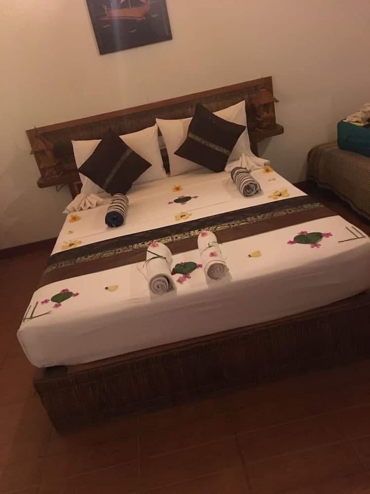 Hudhu Raakani Lodge - View 5