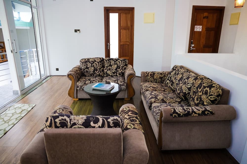 Palm Residence - View 12