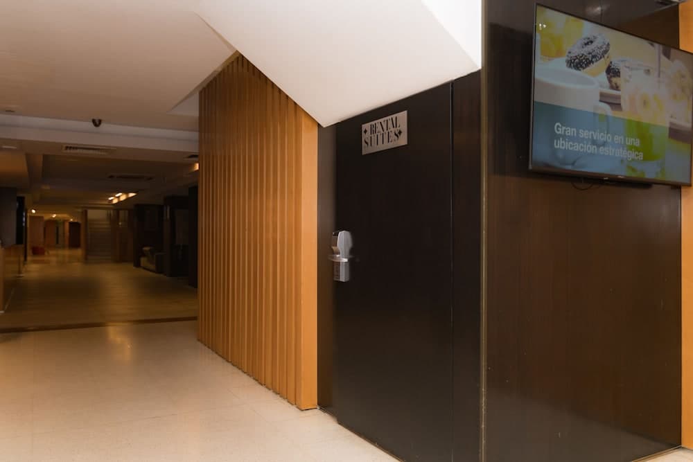 Four Seasons Maldives at Landaa Giraavaru - View 18