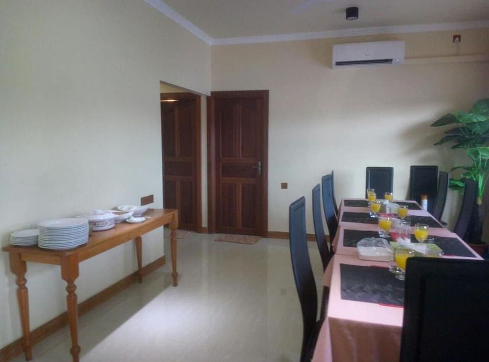 Nalaveshi Inn, Huraa - View 5