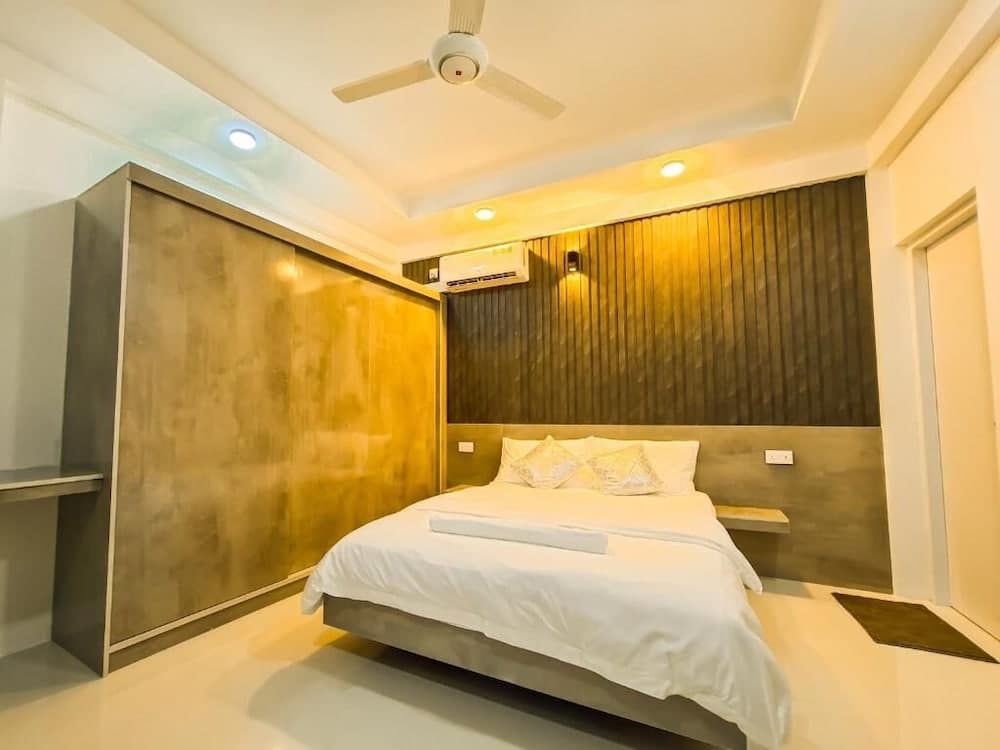 Moro SW Laamu - View 8