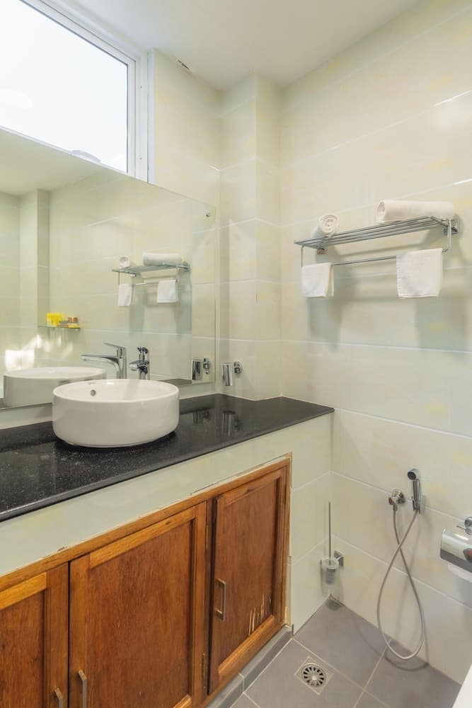 Biosphere by Hawks Hotels Kamadhoo Baa Atoll - View 32