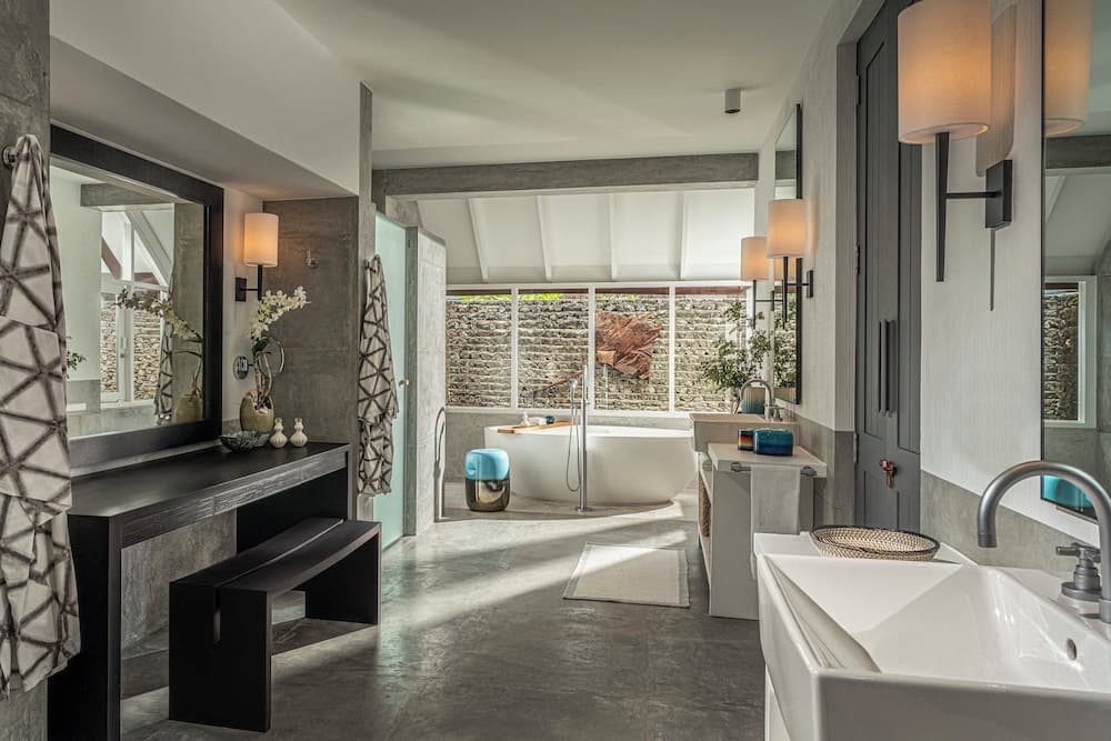 Four Seasons Maldives at Landaa Giraavaru - View 99