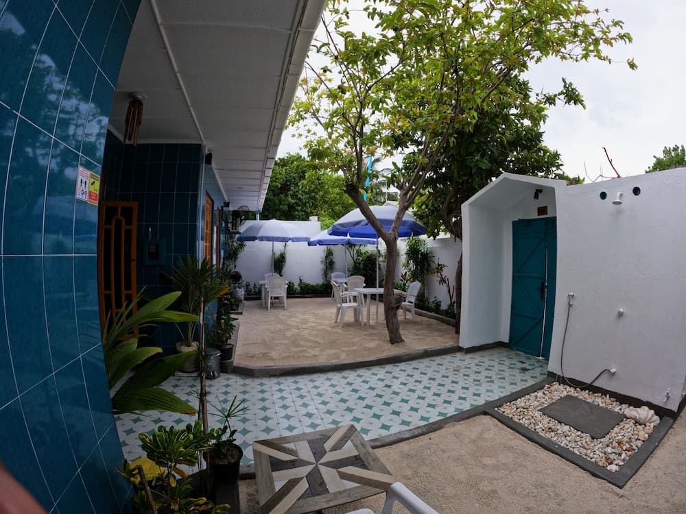 Adroit Beach Inn - View 202