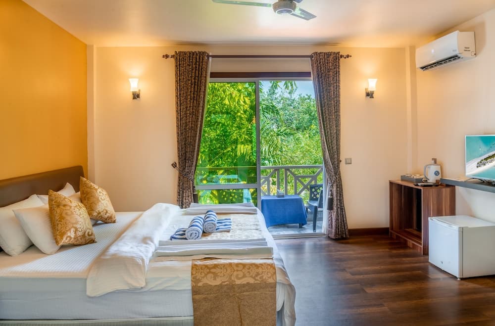 Ostrov Beach - View 6