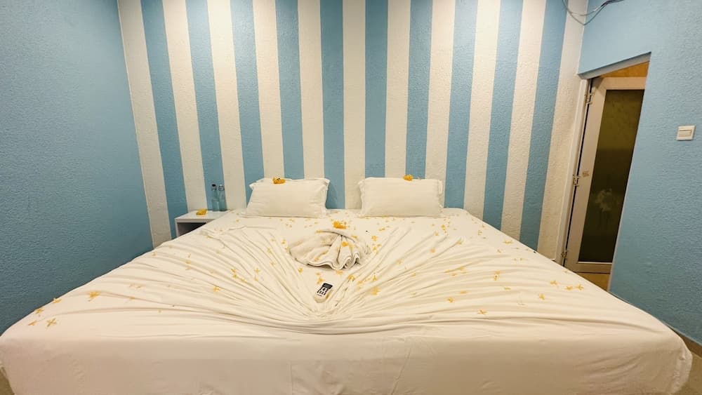 Midsummer Thulusdhoo - View 11